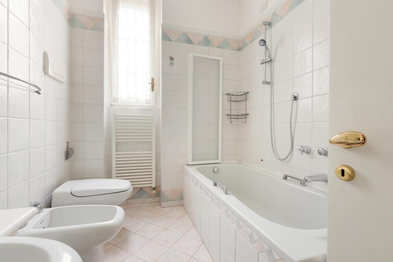 Cozy Apt With Balcony - Porta Romana District Milano Ngoại thất bức ảnh